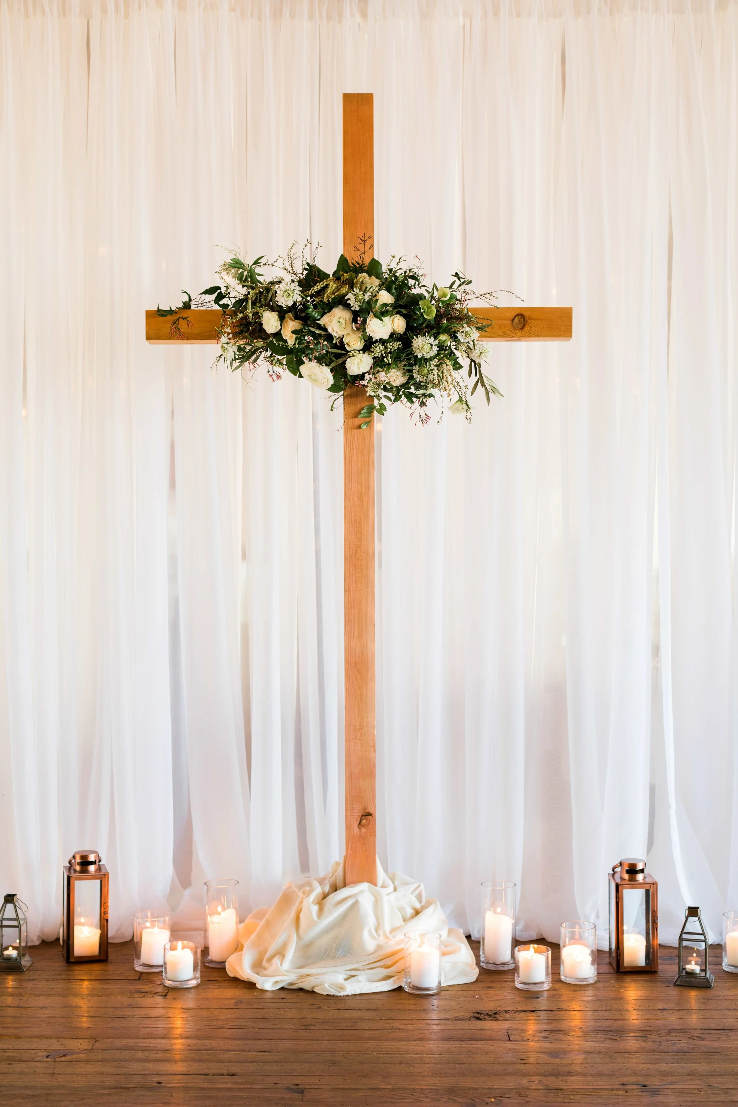 Bailee&BaileyWedding_RusticWhite_204 copy.jpg