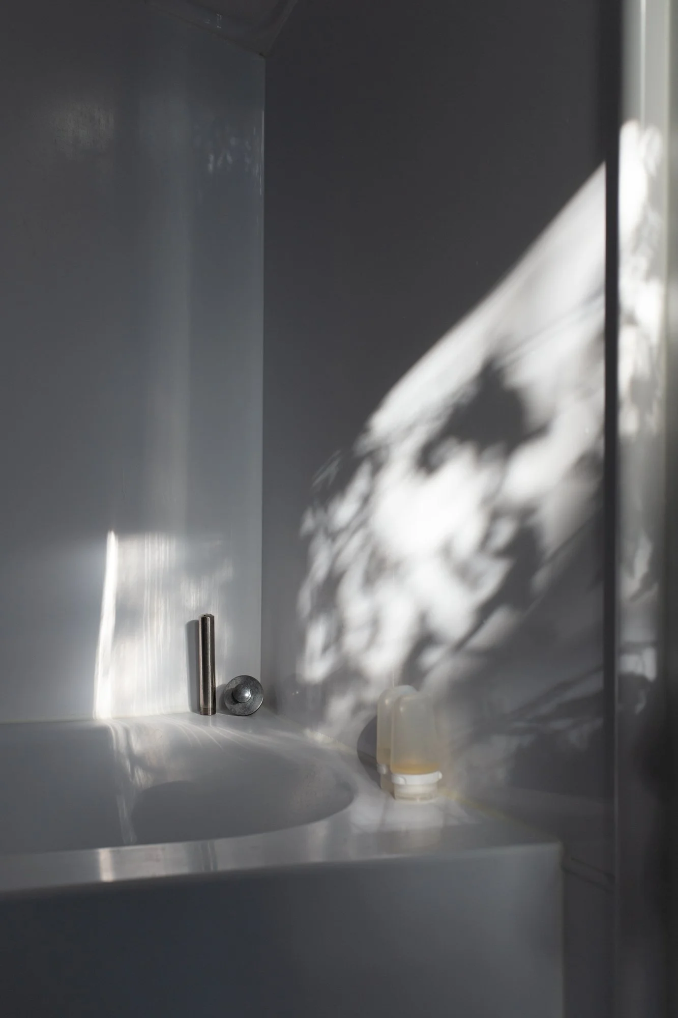 RoomR-16SweetPigsDetail.jpg