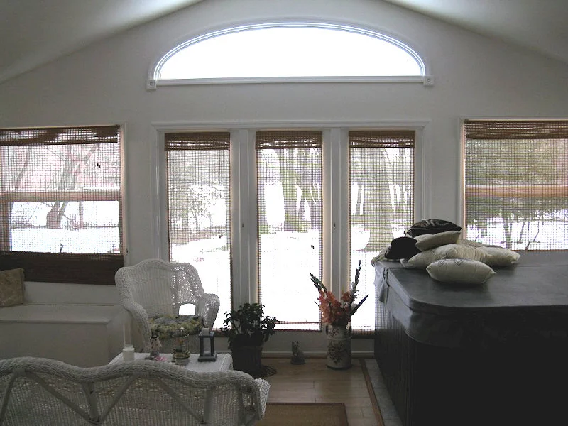Window Unit with Half Moon