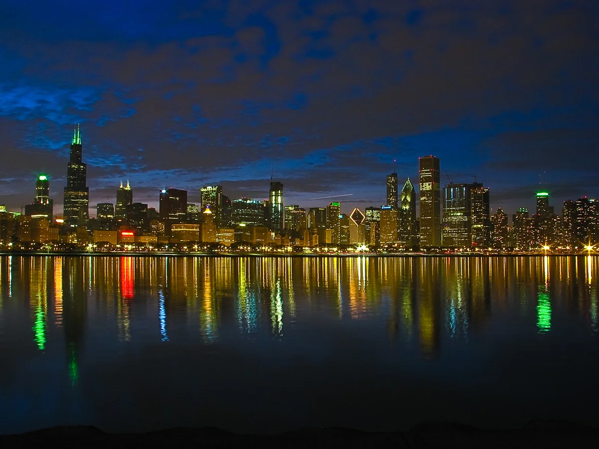 chicago-skyline-1207377.jpg
