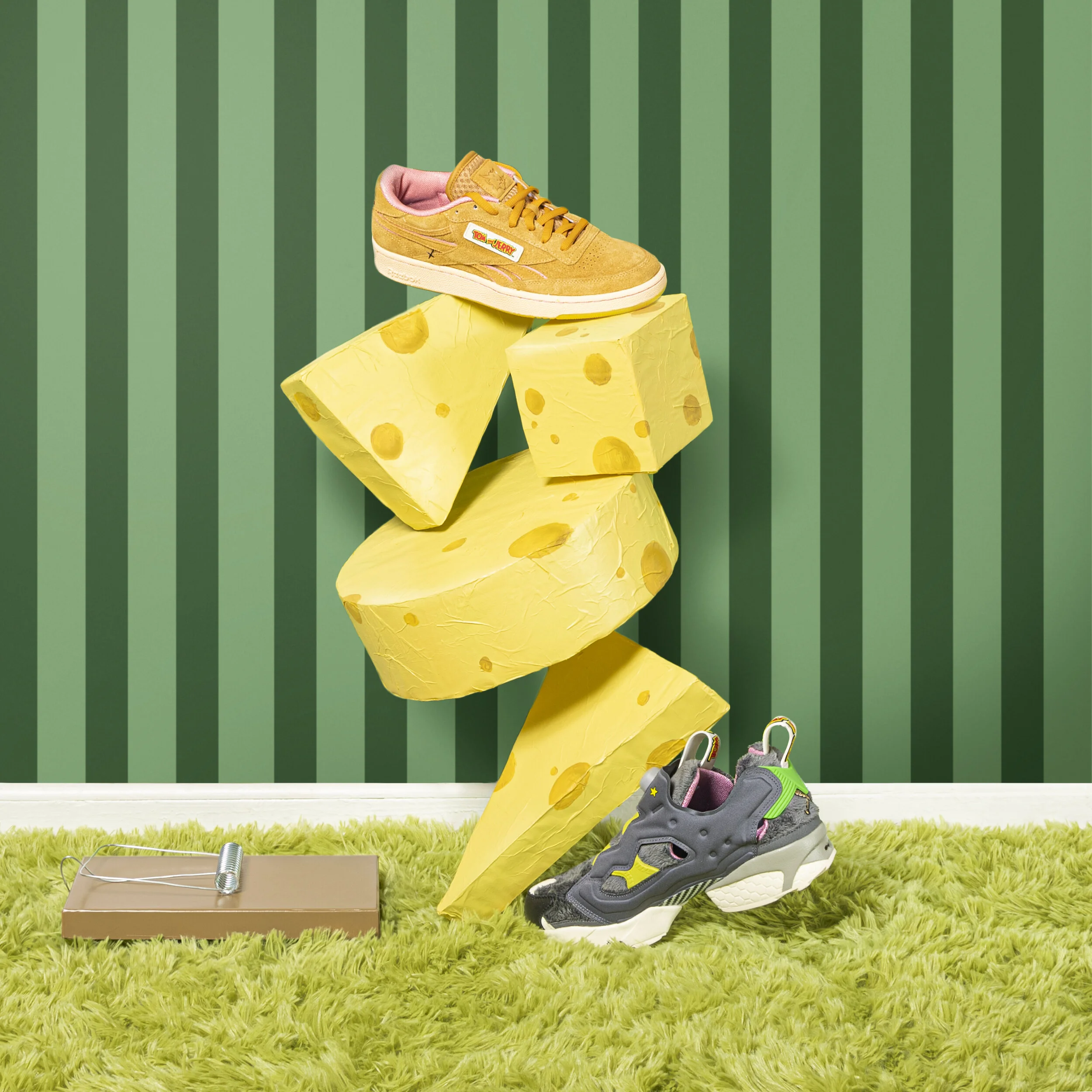 get-animated-tom and jerry-cheese stack-04.jpg