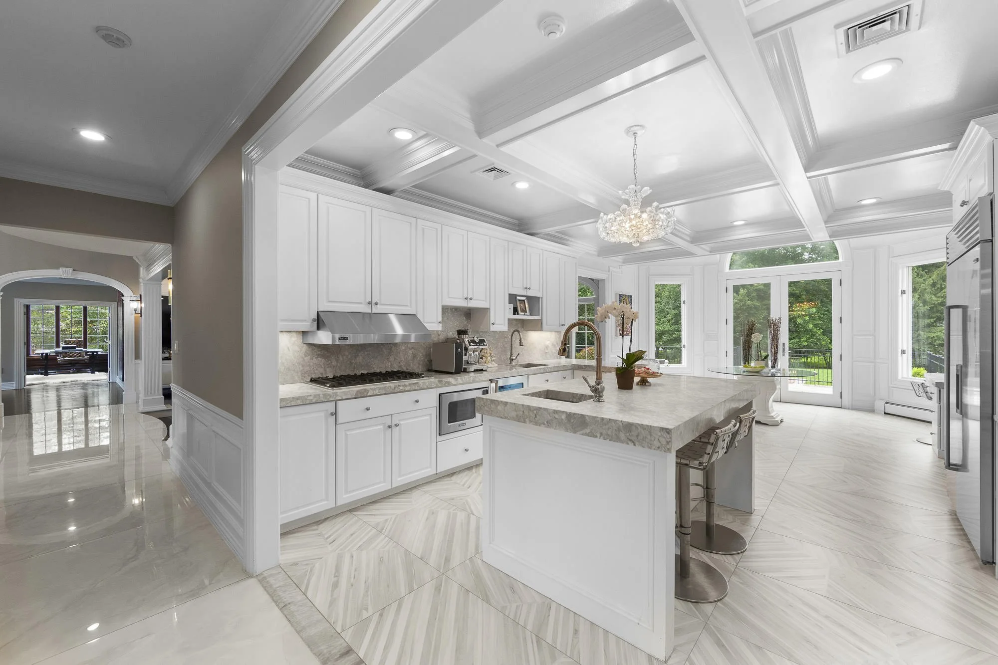 31 The lowest oven hood ever 85 Sherwood Rd Norwood NJ.jpg