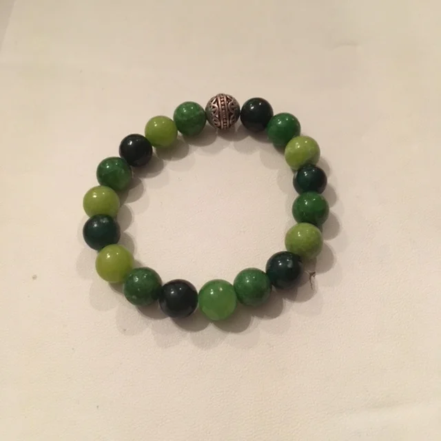 Shades of Green Quartz Gemstone Bracelet