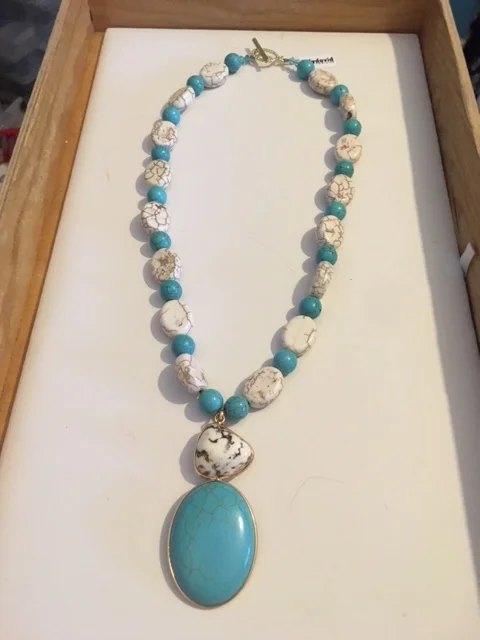 +Turquoise colored &amp; White Howlite Necklace