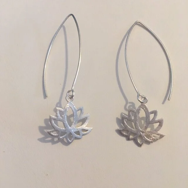 +Mini Silver Plated Lotus
