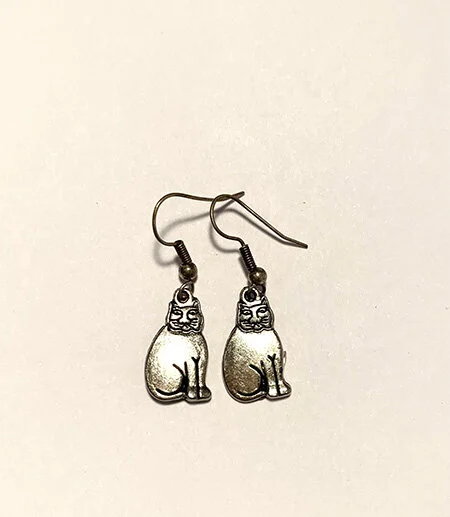 +Silver Plated Sitting Cat