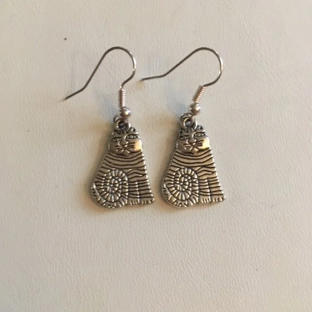 +Silver Plated Striped Cat