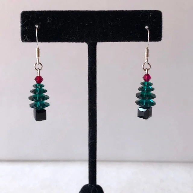 Swarovski Crystals Christmas Tree (Traditional black base, red star)