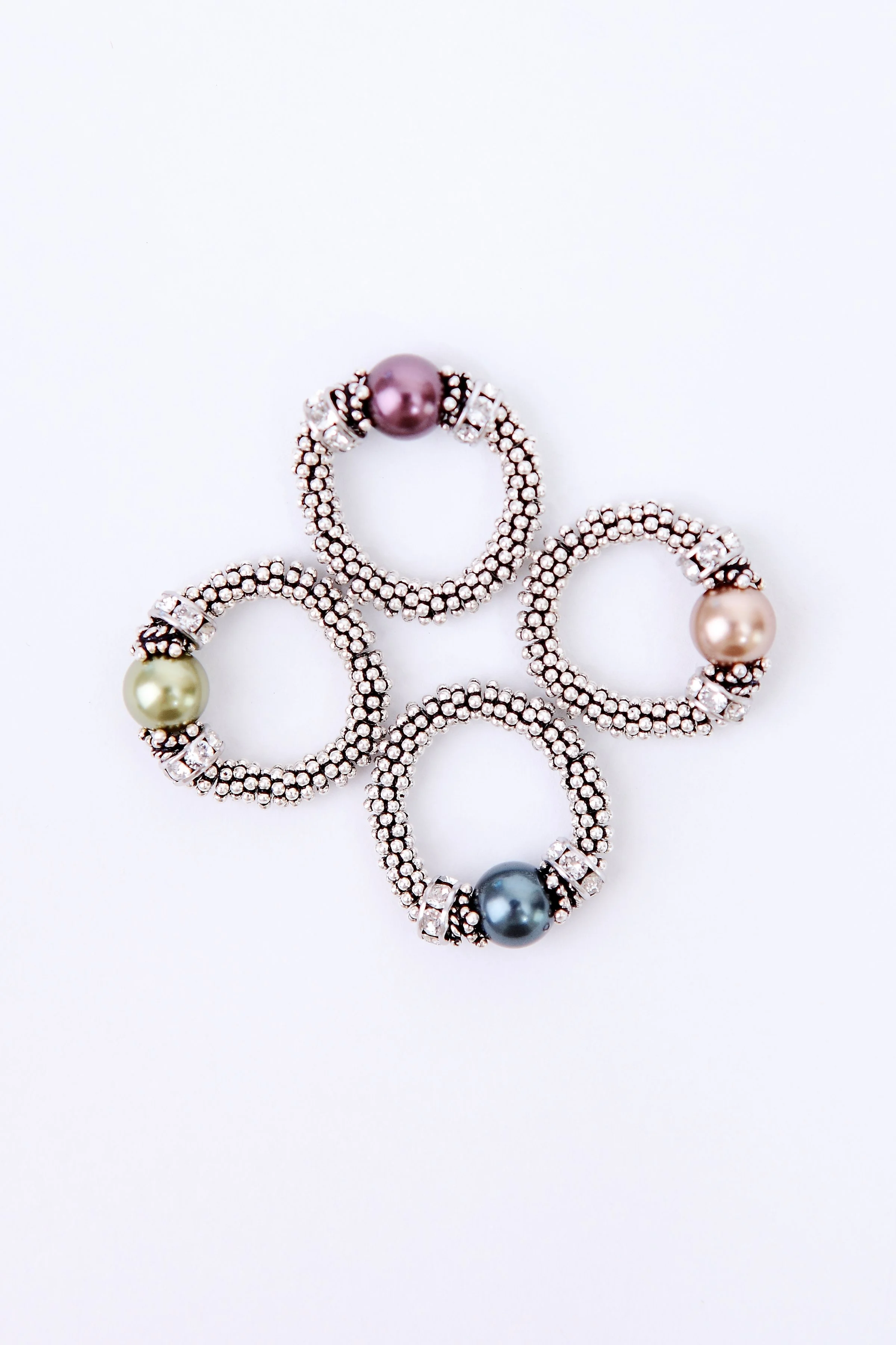 SHOP RINGS