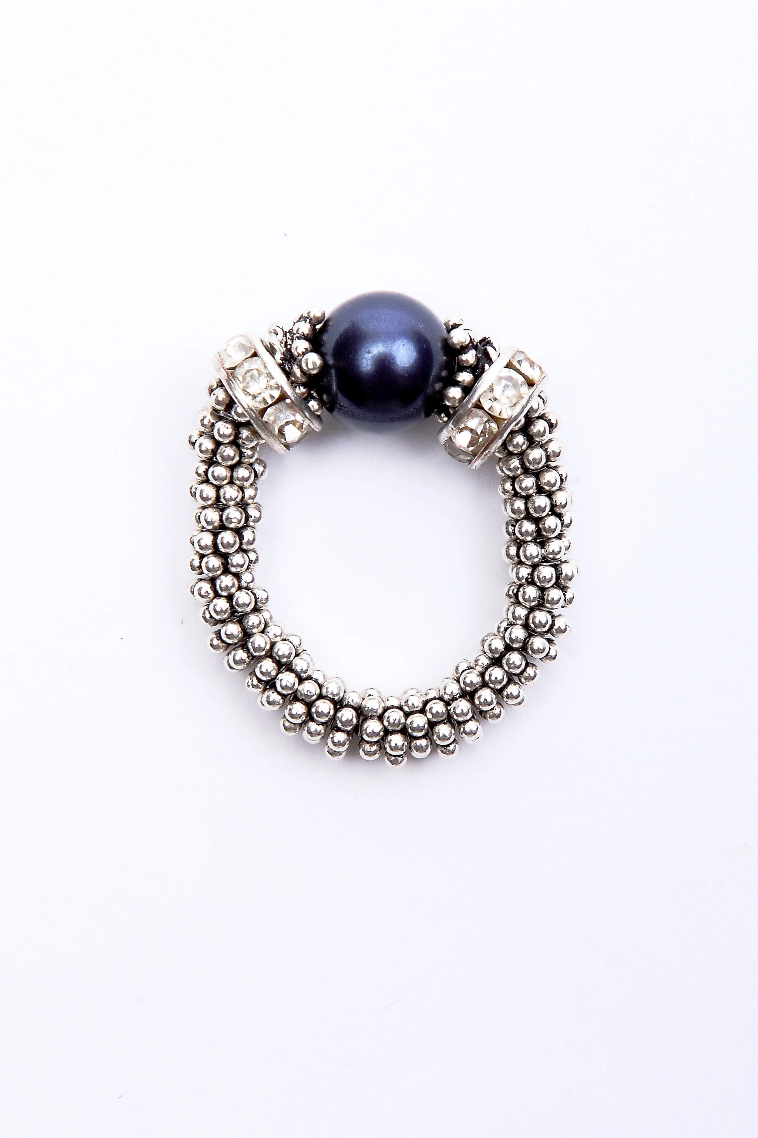 SHOP RINGS