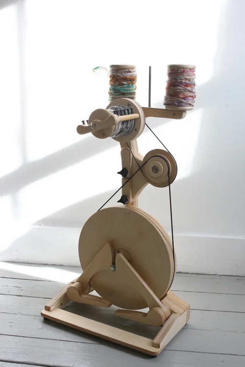 Spinolution Pollywog Spinning Wheel — Girl with a Hook