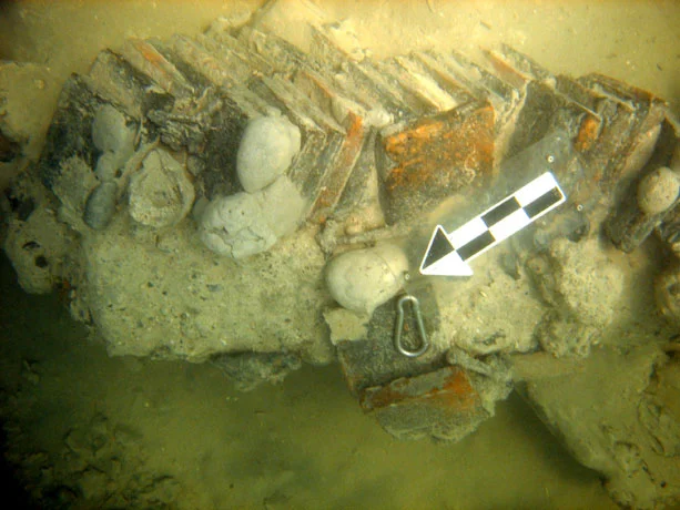 Cannon 2 with 65 floor tiles and two grenades concreted to the upper side, on The Tile Wreck