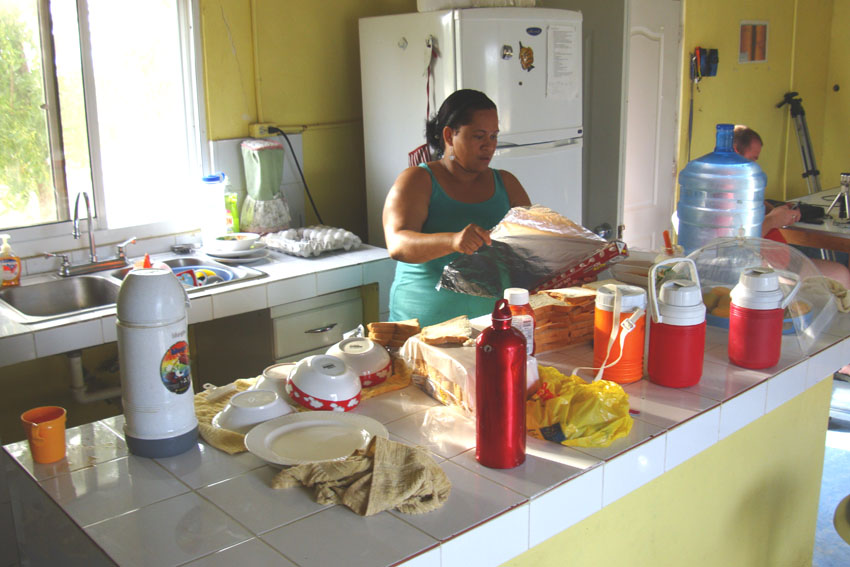  Cook Blanca prepairing a meal 