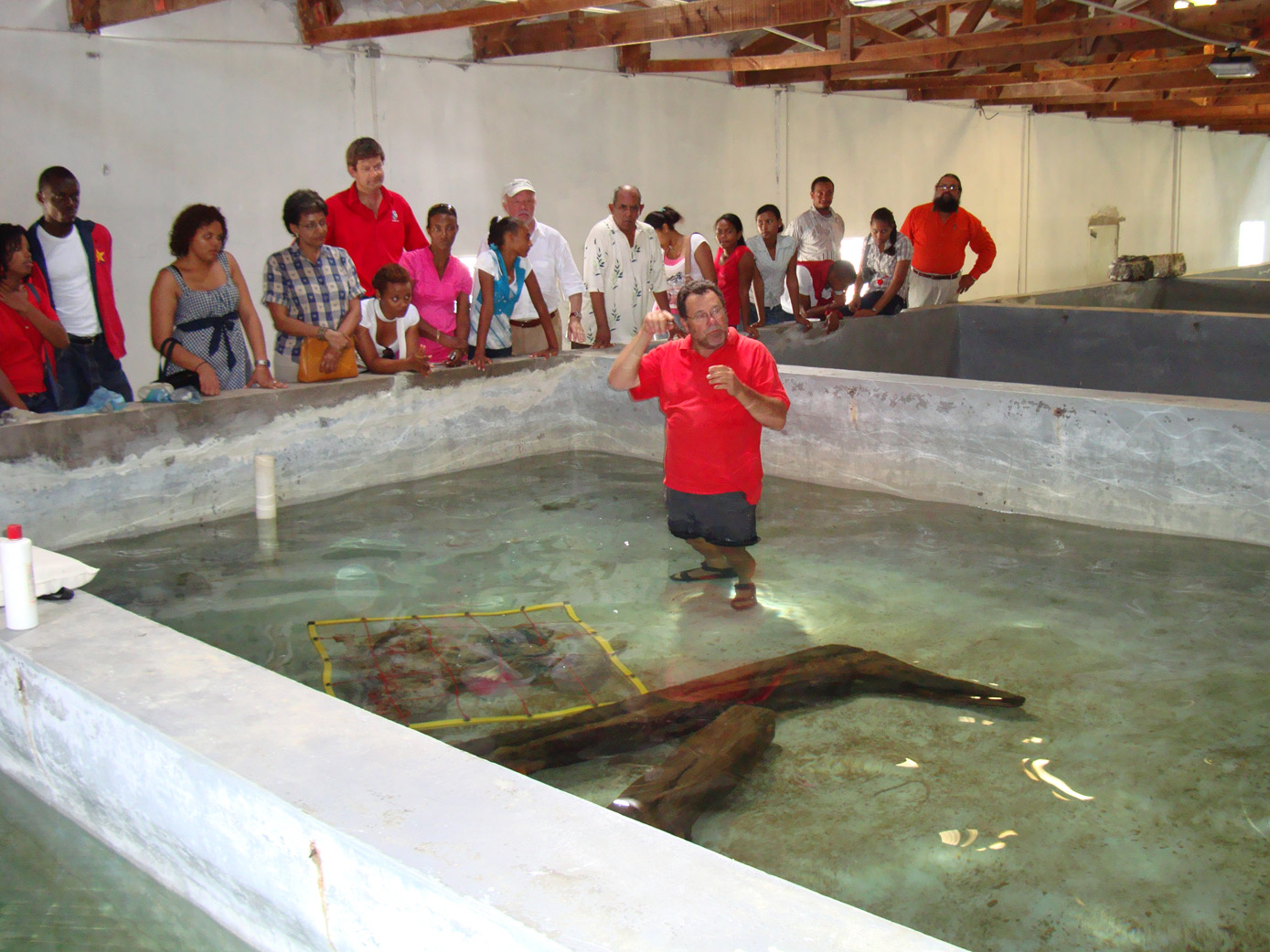 John explaining the artefacts at ADMAT's Maritime Archaeological Conference in Monte Cristi in 2009