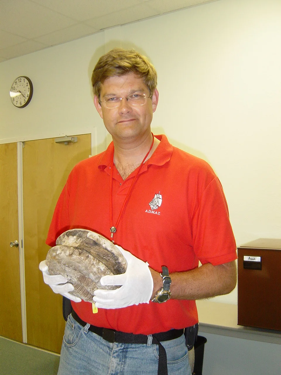 Dr. Spooner with a deadeye at NOAA's HQ