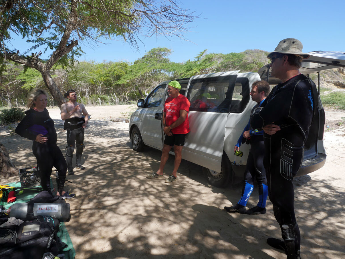 The daily Health & Safety briefing prior to the first dive of the day.