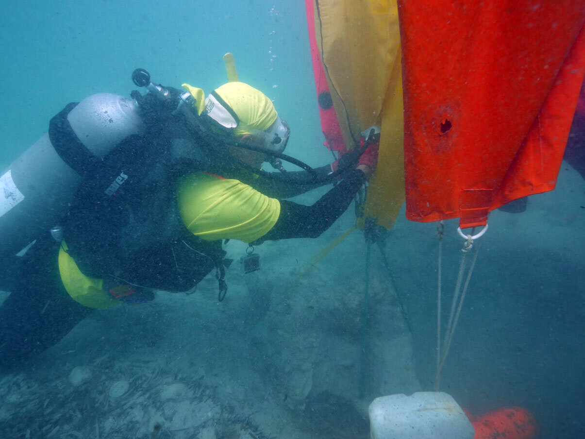Raimund Krob adding another lift bag.