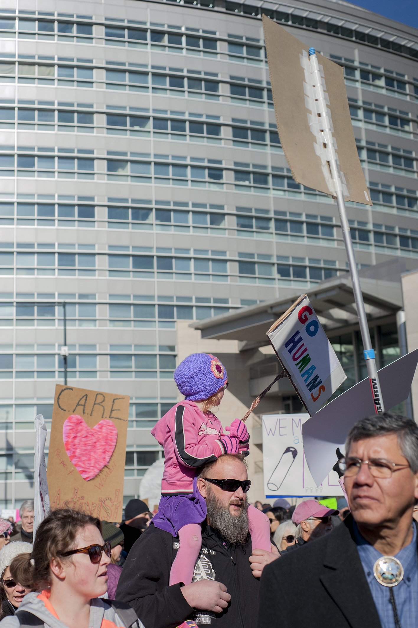 womensmarch02.jpg