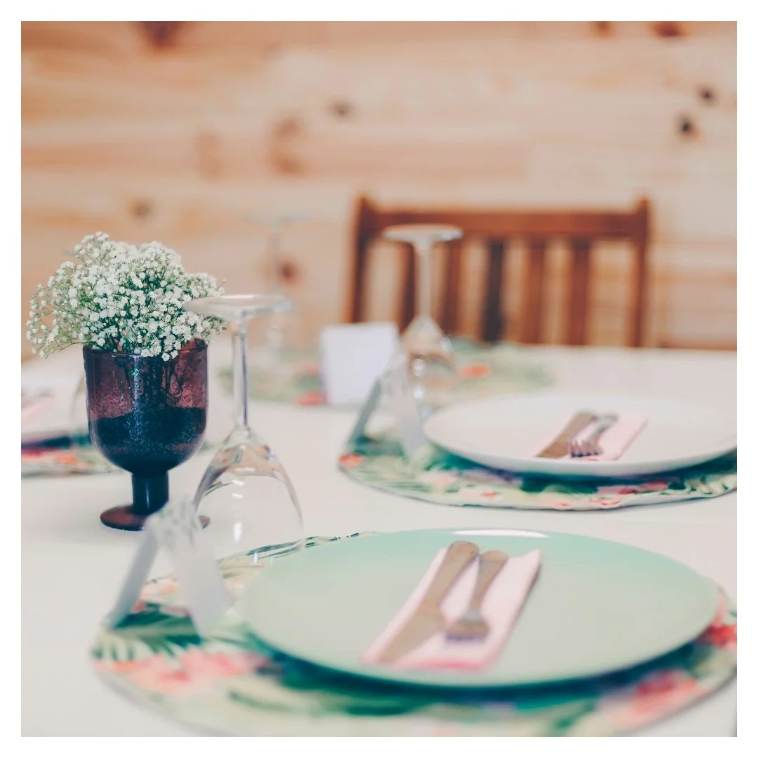 3 Essentials to Collect for Easy Entertaining 