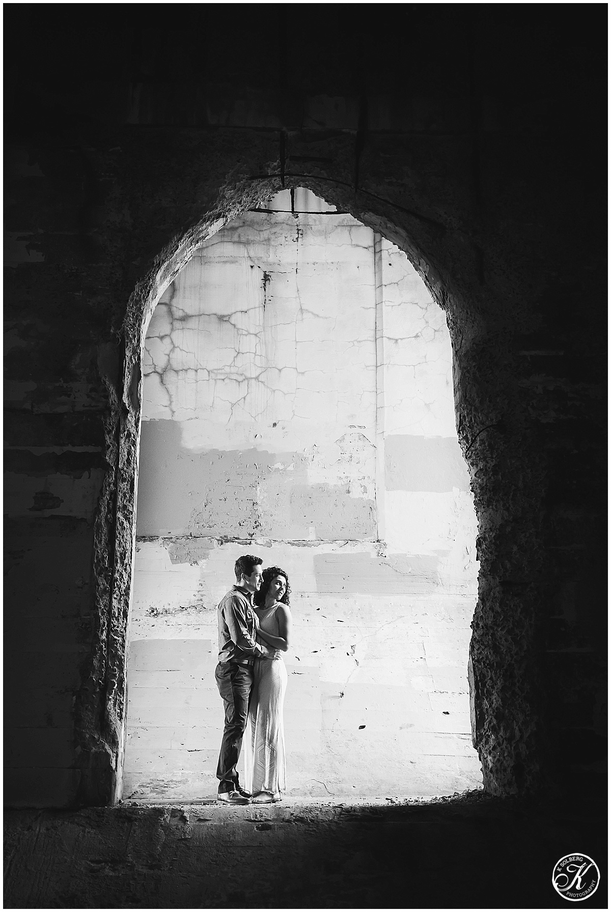 Minneapolis Engagement Photographer