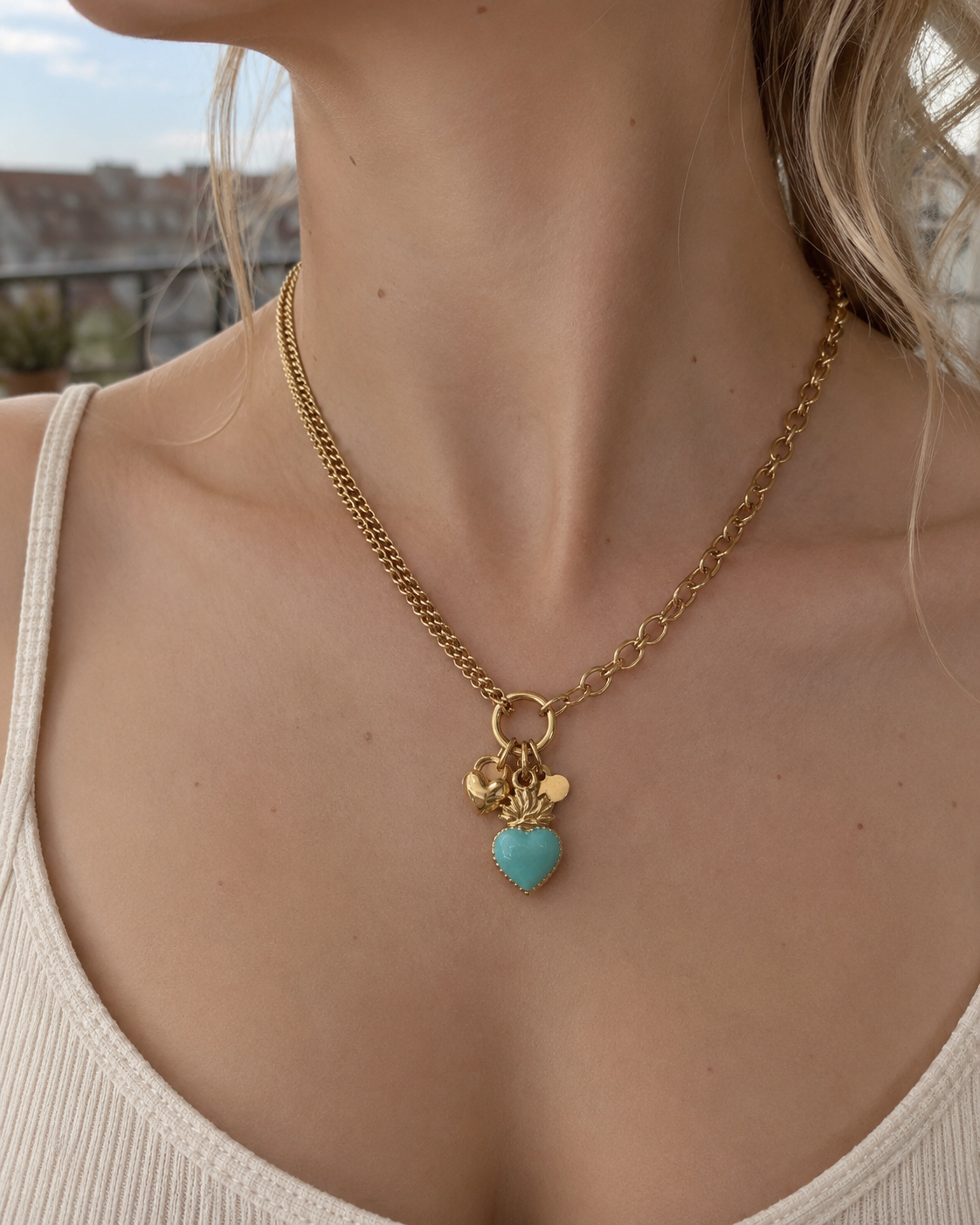 Collier doré asymétrique en acier inoxydable avec pendentifs cœur et breloque turquoise -Tokade