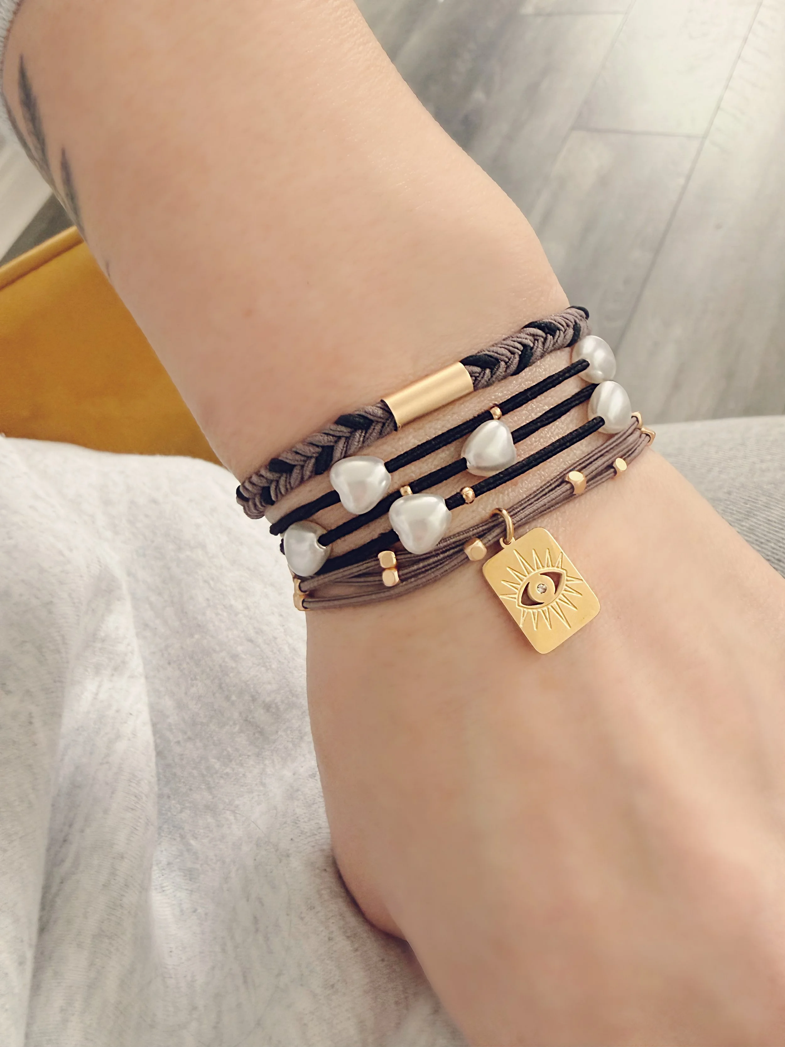 Lot de 3 élastiques à cheveux/Bracelets bruns et noirs