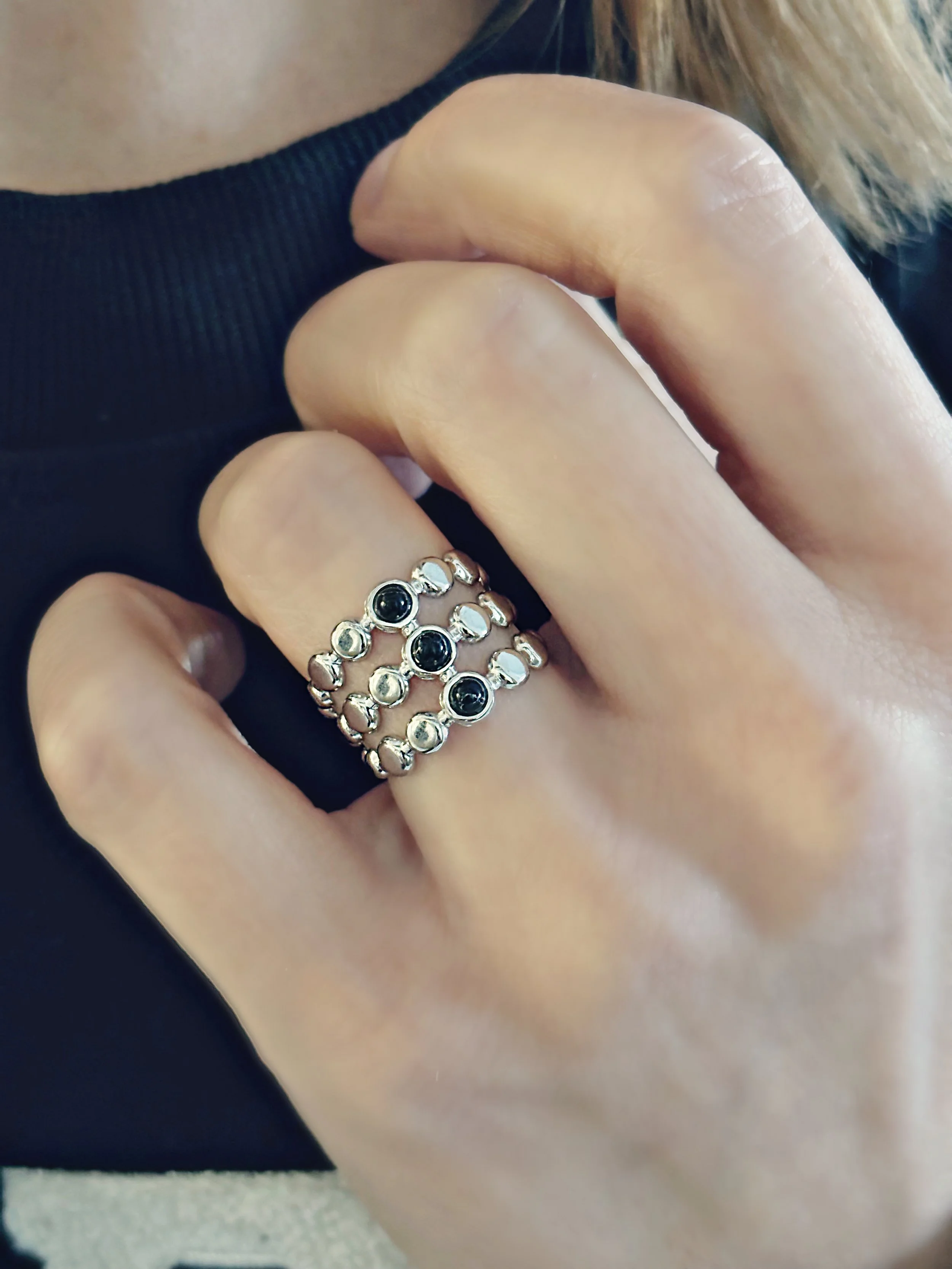 Bague Maggie pierres noires