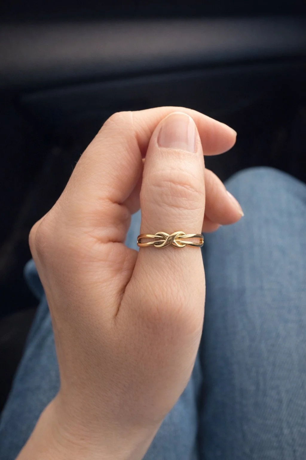 Bague de pouce Dina ajustable