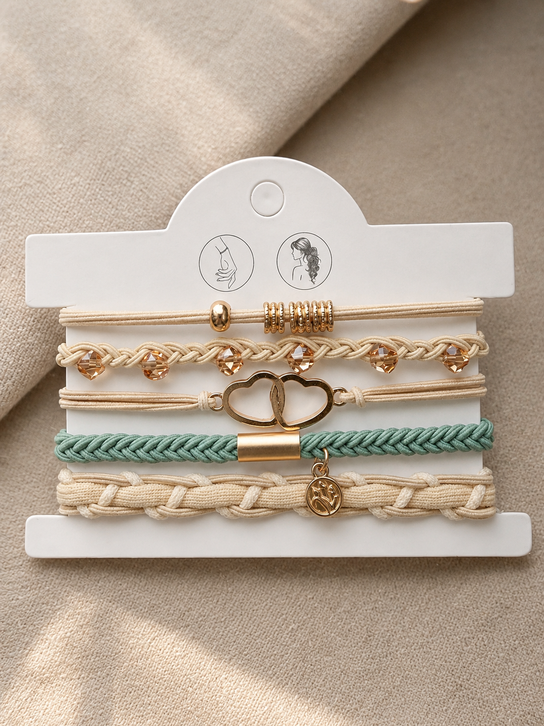 Lot de 5 élastiques à cheveux et bracelets 2-en-1 vert sauge, beige, crème et doré avec cristaux et détails métalliques - Tokade