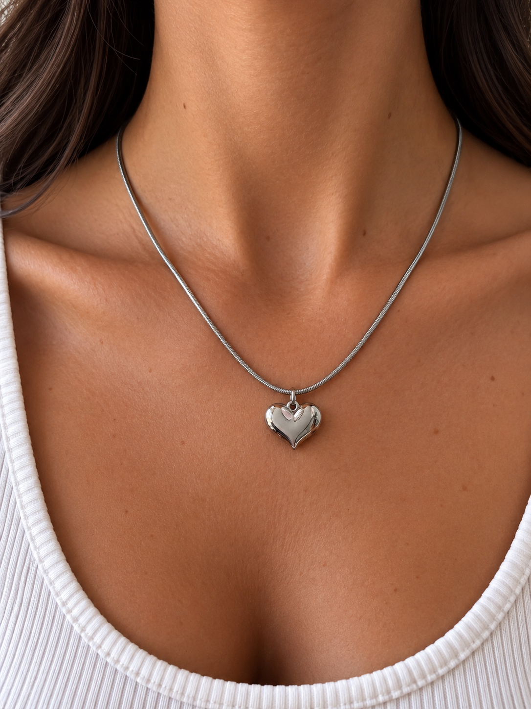 Collier Ora