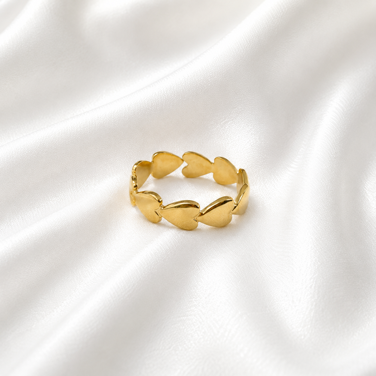 Bague Nolan ajustable en acier inoxydable doré avec petits cœurs - Tokade