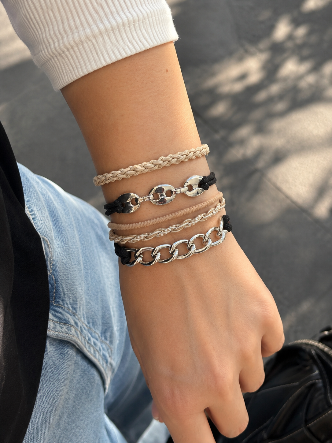 Lot de 4 élastiques à cheveux / Bracelets