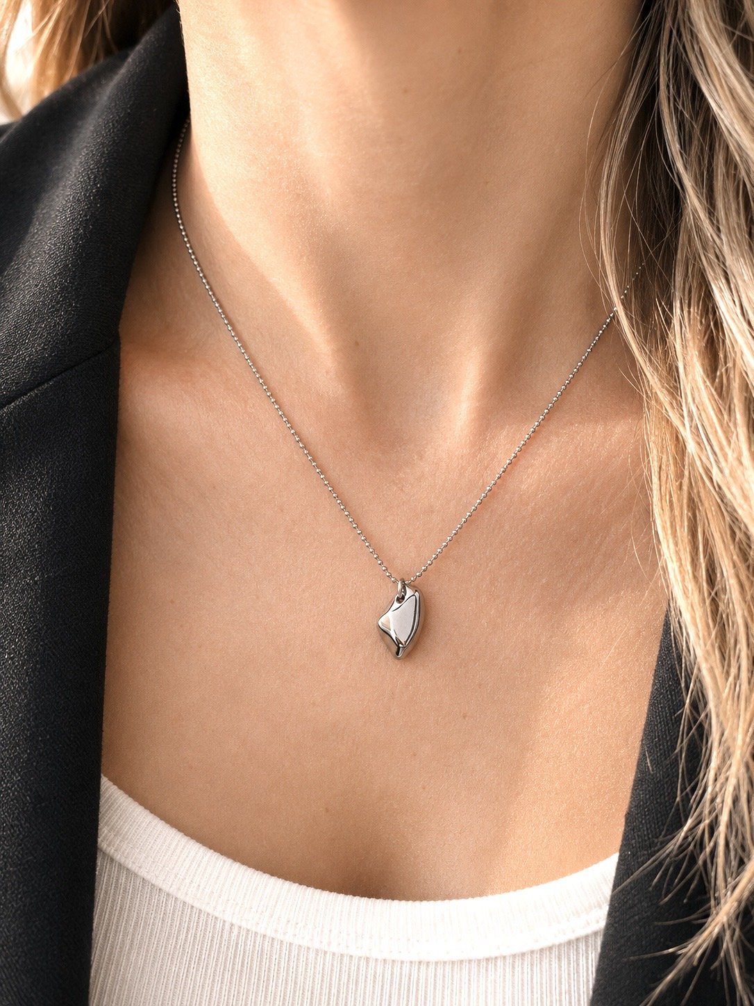 Collier Ross