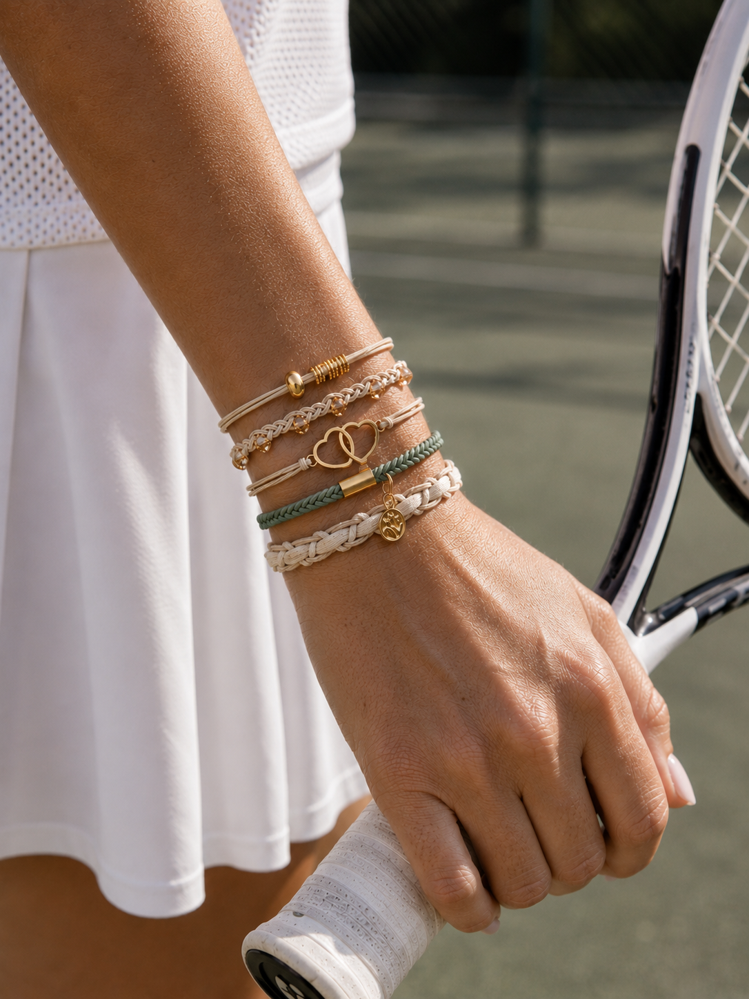 Lot de 5 élastiques à cheveux / Bracelets – Vert sauge, beige et doré