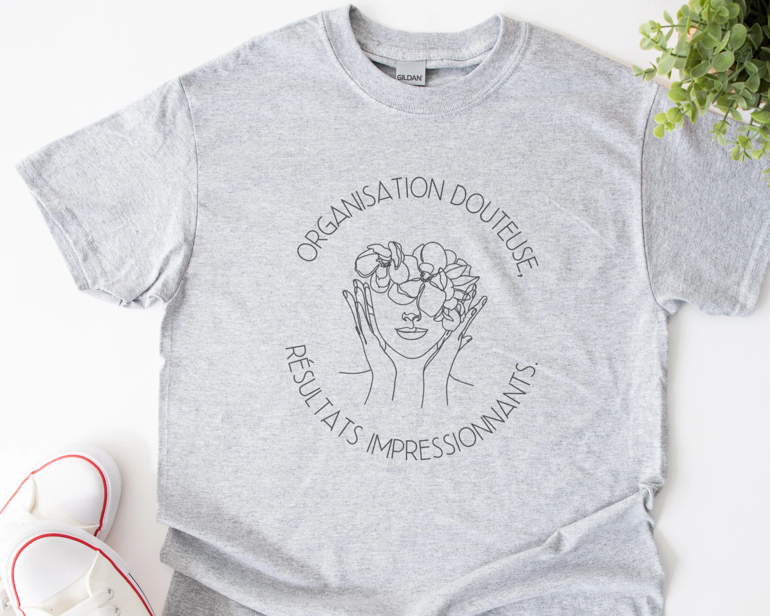 Chandail humoristique Organisation Douteuse en gris, vue avant