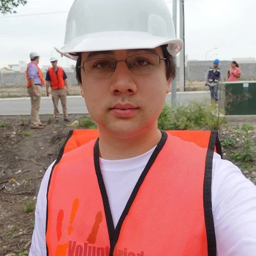 Rick Fairhurst (RikySongSu) is a designer and cinematographer interested in developing and documenting low-impact architecture in developing countries, and addressing their needs for water, electricity and health to promote engaging and productive lifestyles.
