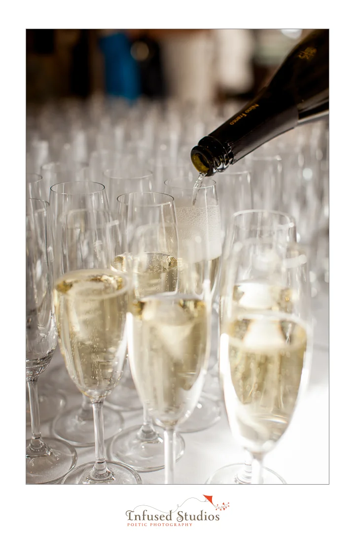 Avanti and Ian (Facebook)-1970.jpg