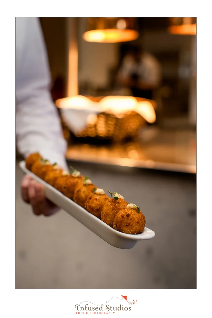 Avanti and Ian (Facebook)-1982.jpg