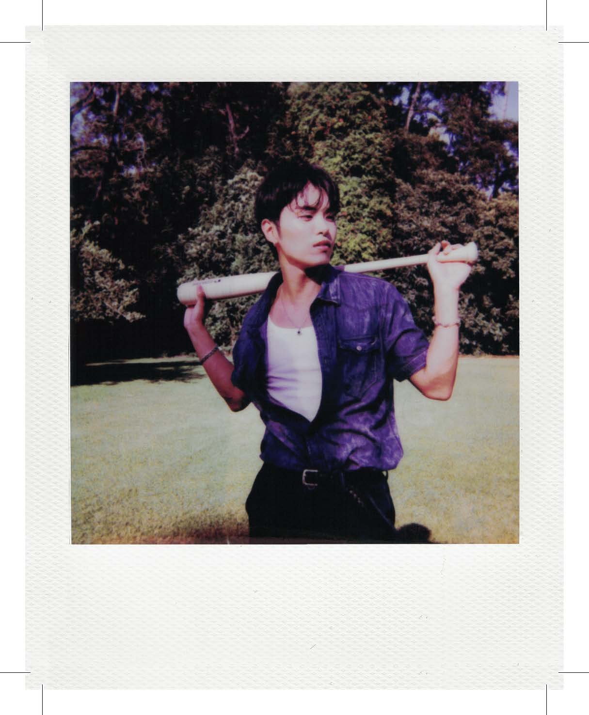 Polaroid_Front_FOREST_Hajoon_M4.jpg