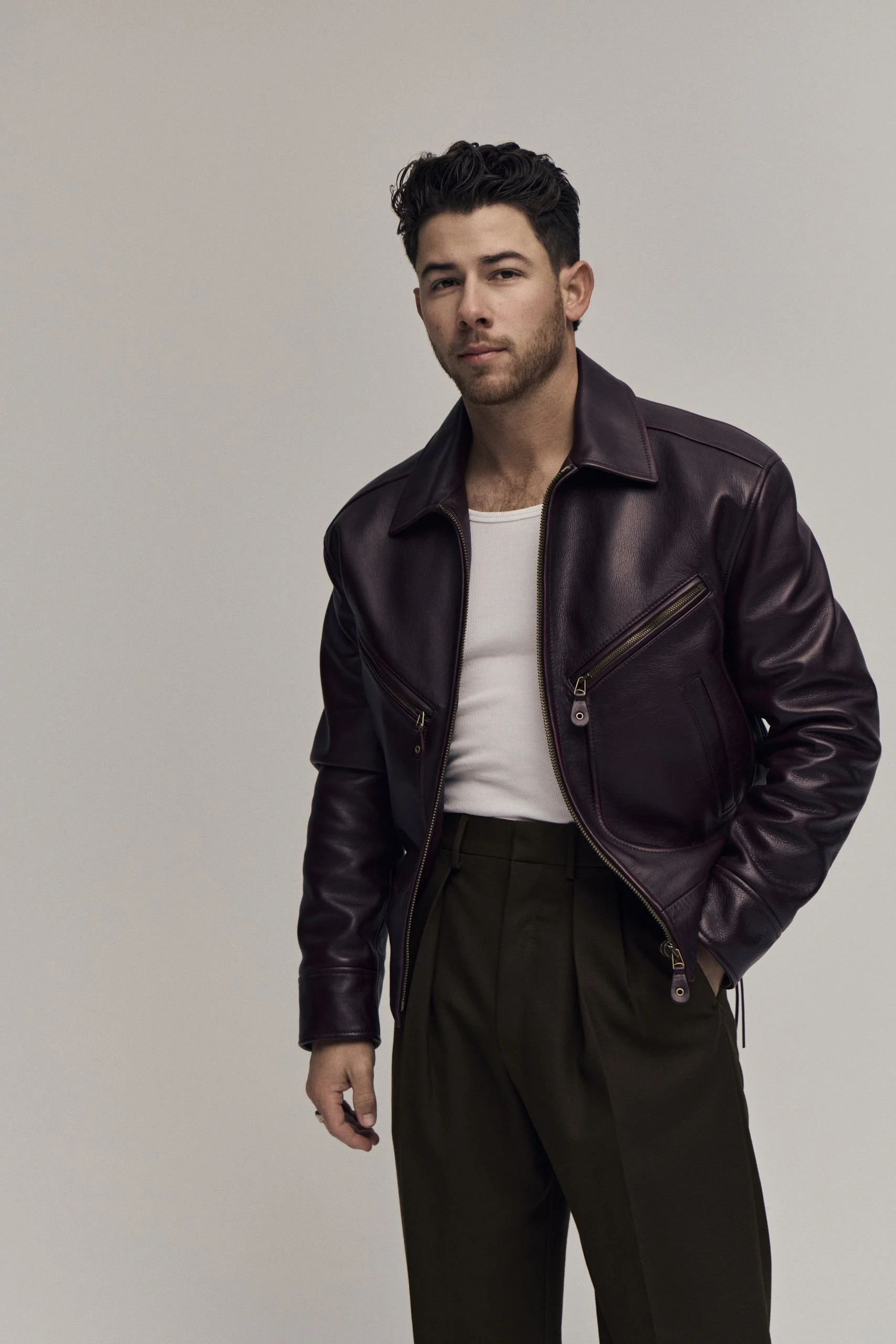 05_Nick_Jonas_Album_Cover_1628_edit.jpg