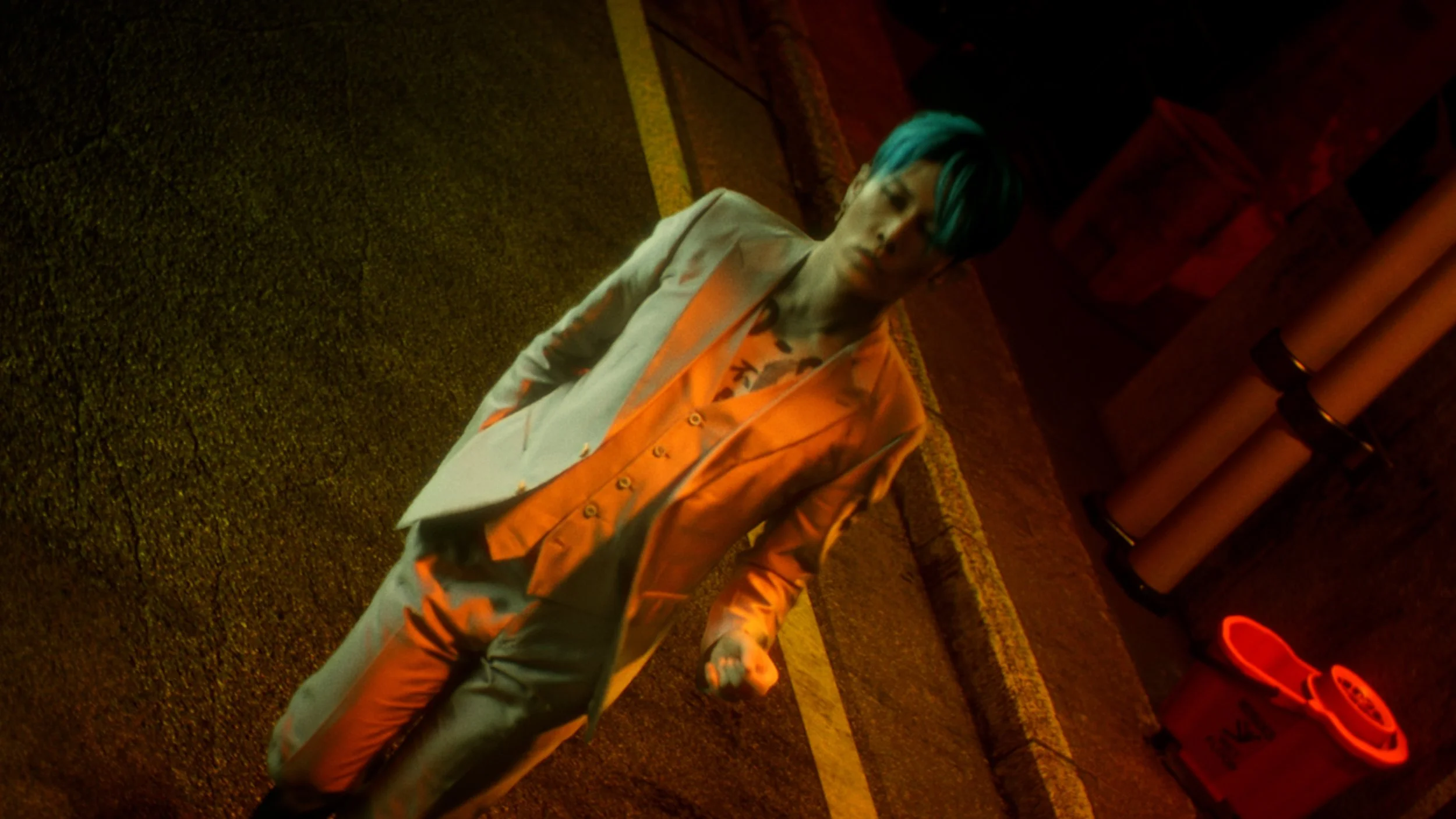 Sequence 01.00_01_20_20.Still080.jpg