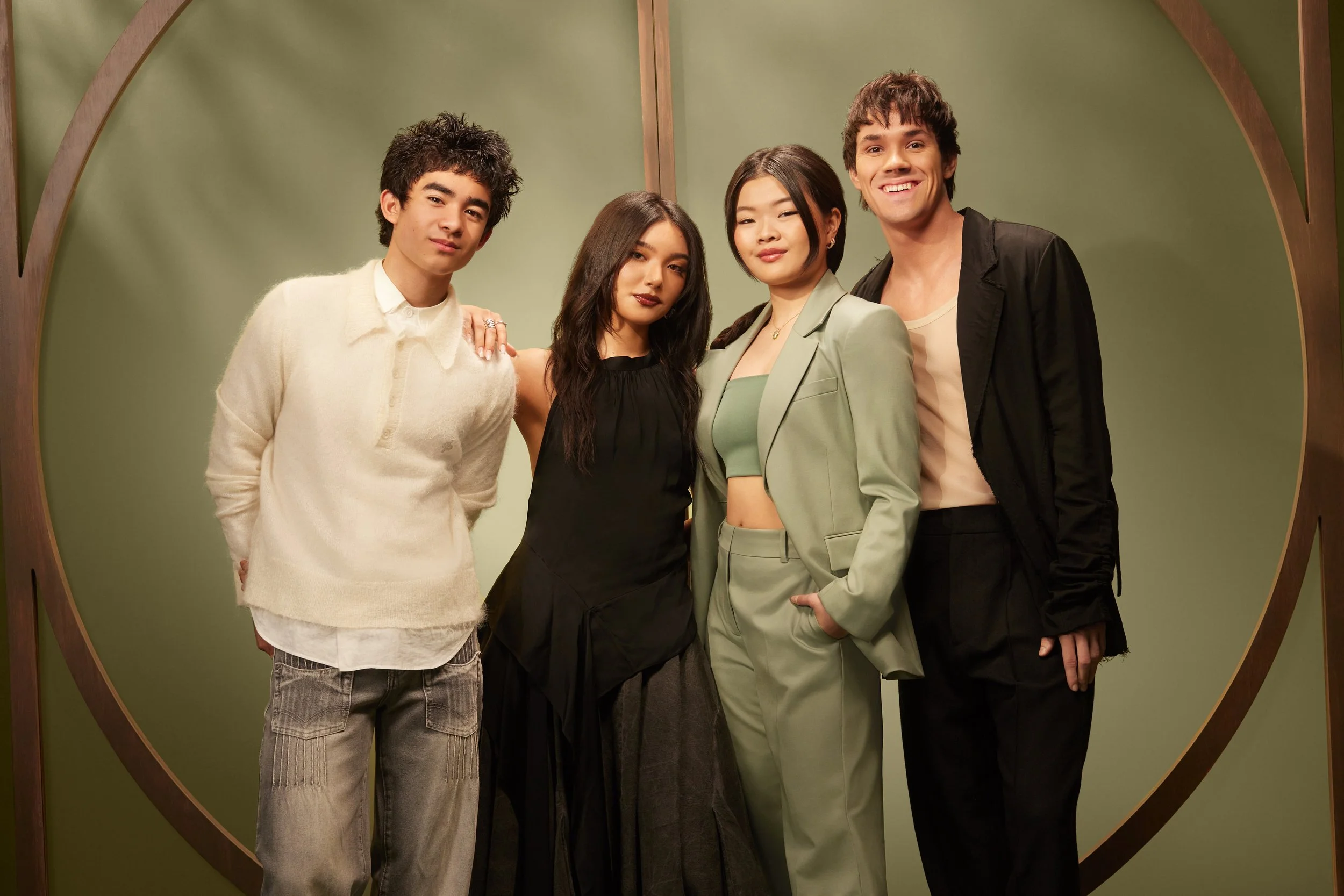 DINERBEARS2_LC_GORDON_IAN_KIAWENTIIO_MIYAKO_PUBLICITYSETUP02_1704.jpeg