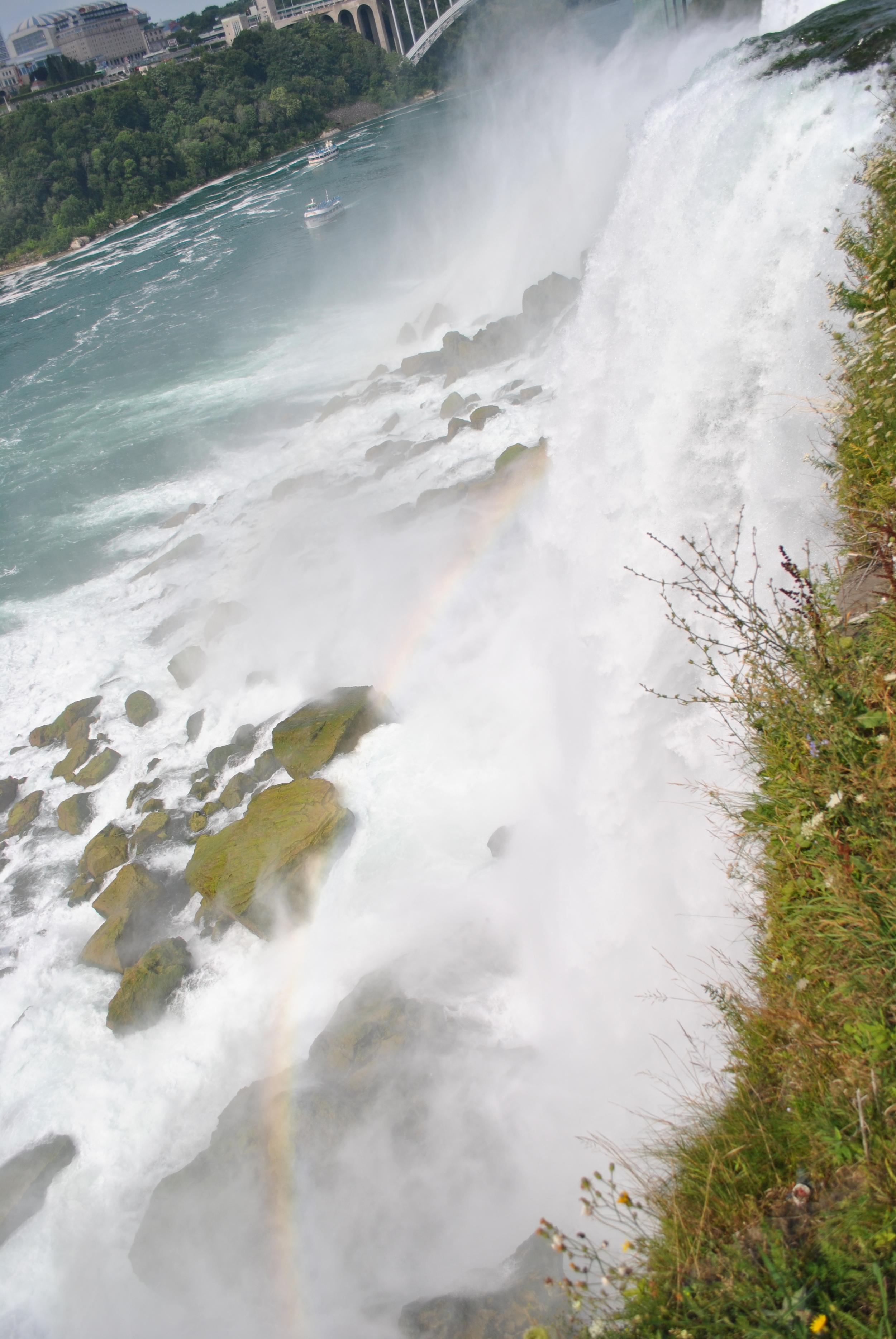 HEAR: Niagara Falls