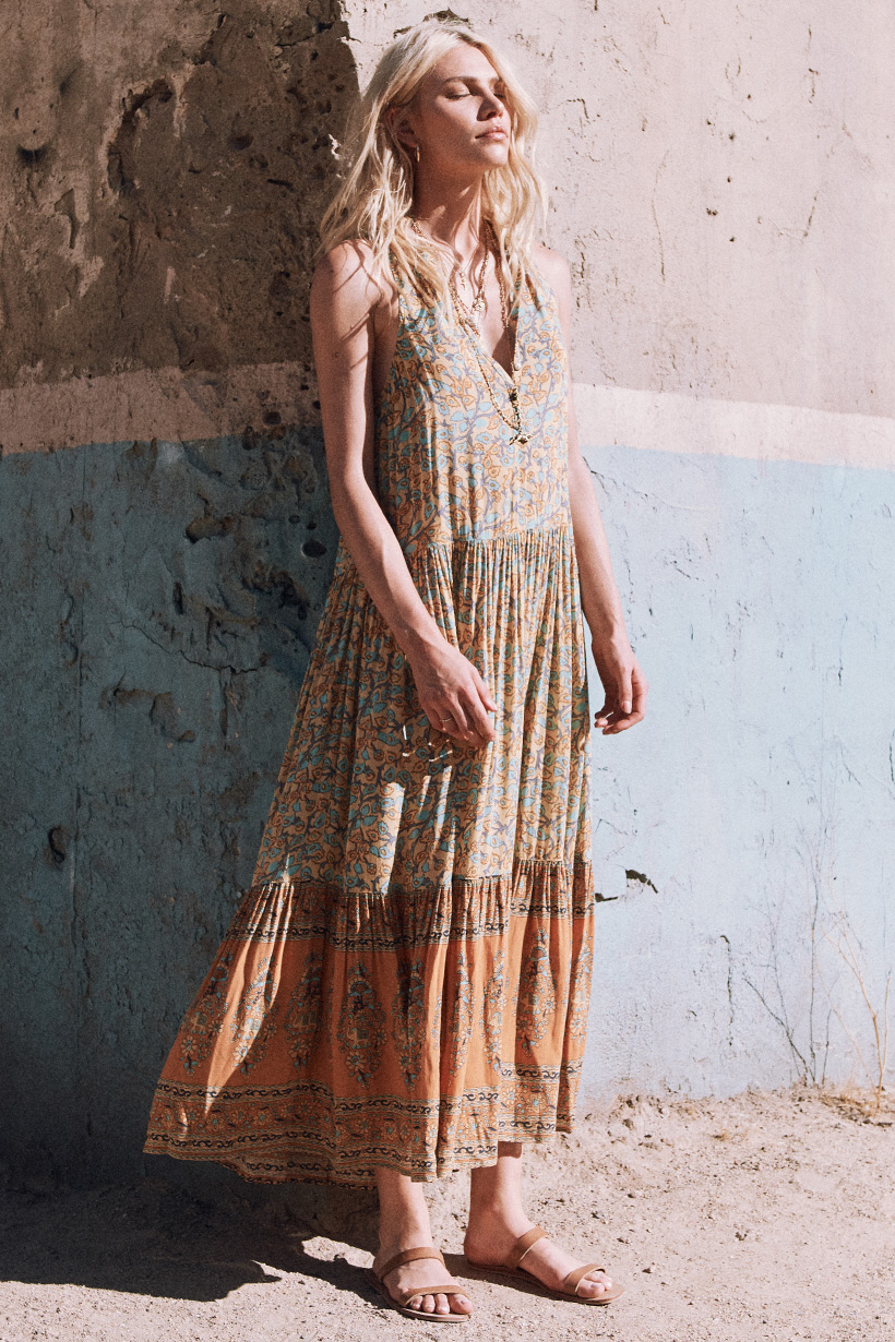 Spell_Rosa_DeliriumMaxiDress_Gold_057.jpg