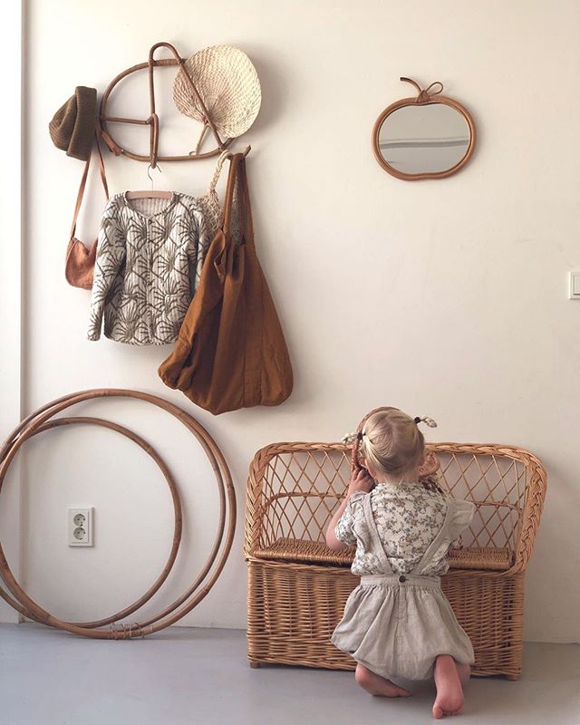The @SeasideTones Linen Bag sitting pretty in this lovely home 🌞 Pop in store and grab it in both mustard and charcoal ✨ 🎞️ @sannehop