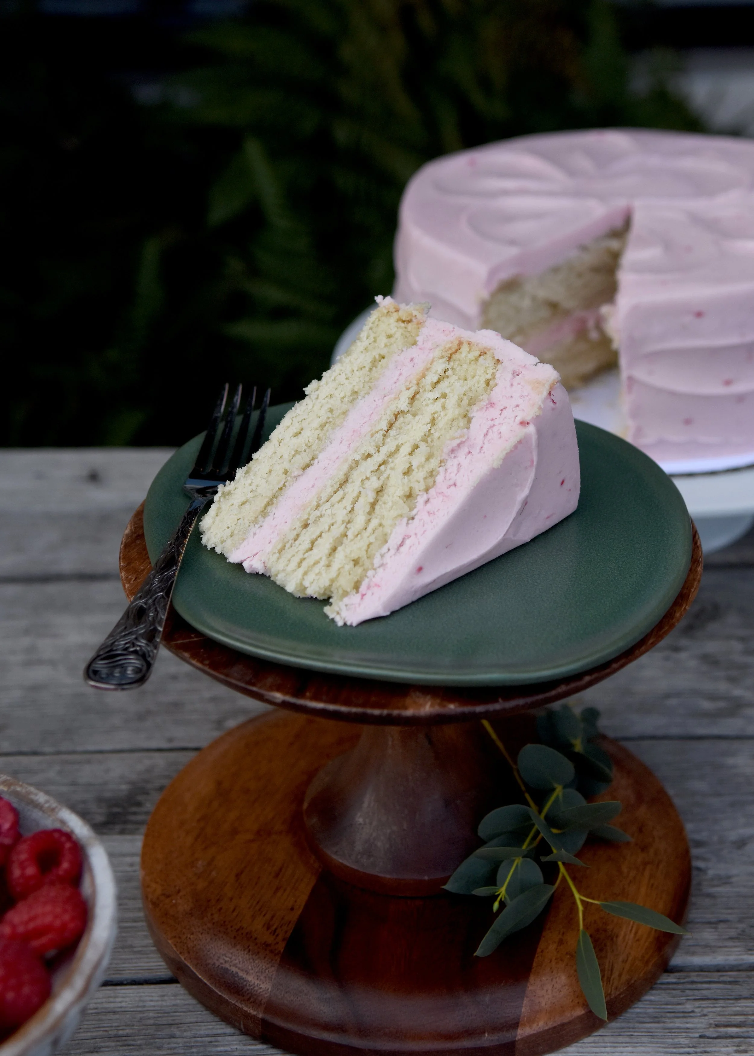 Vegan Raspberry Cream Cake