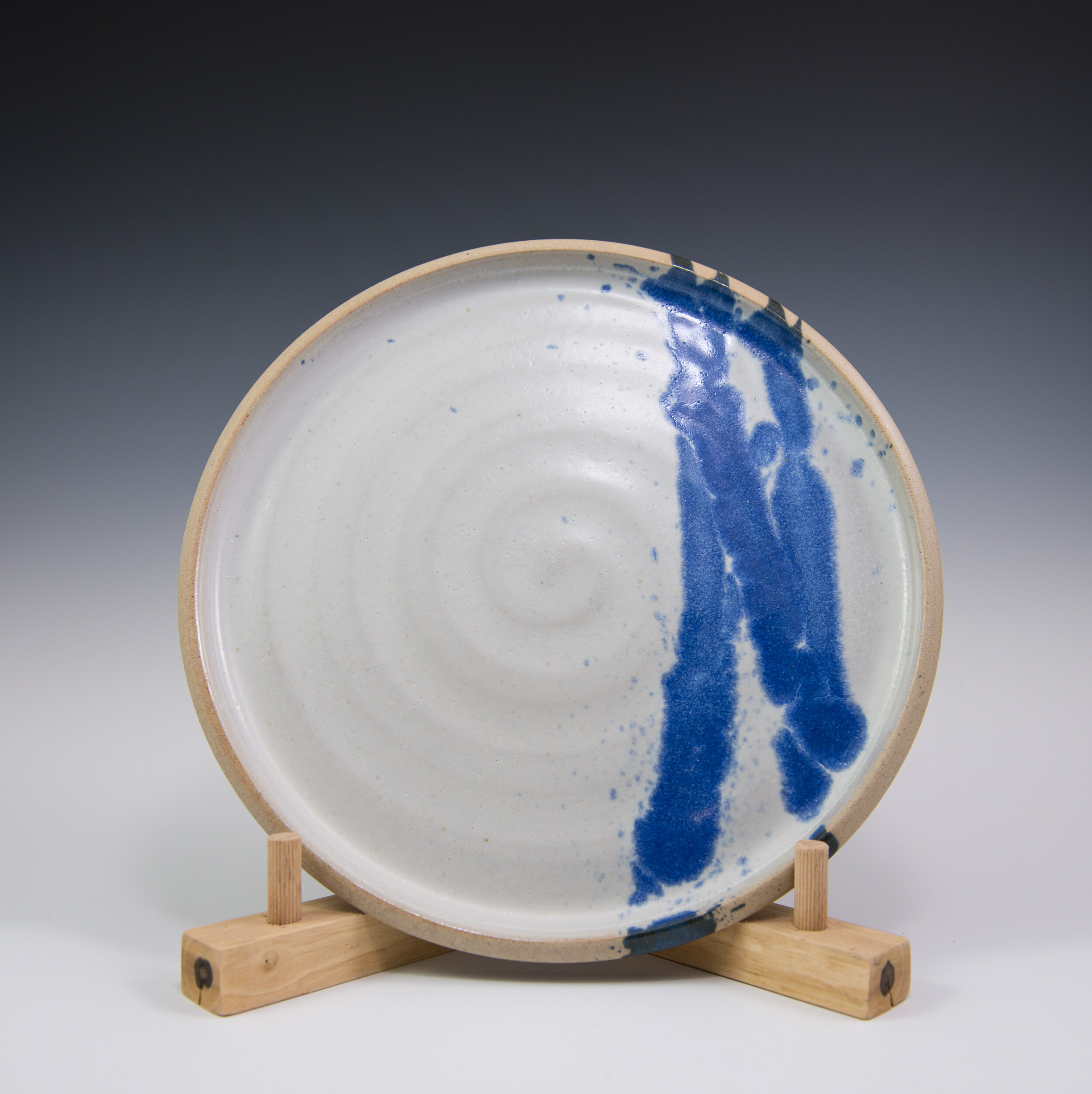  Blue dinner plate 