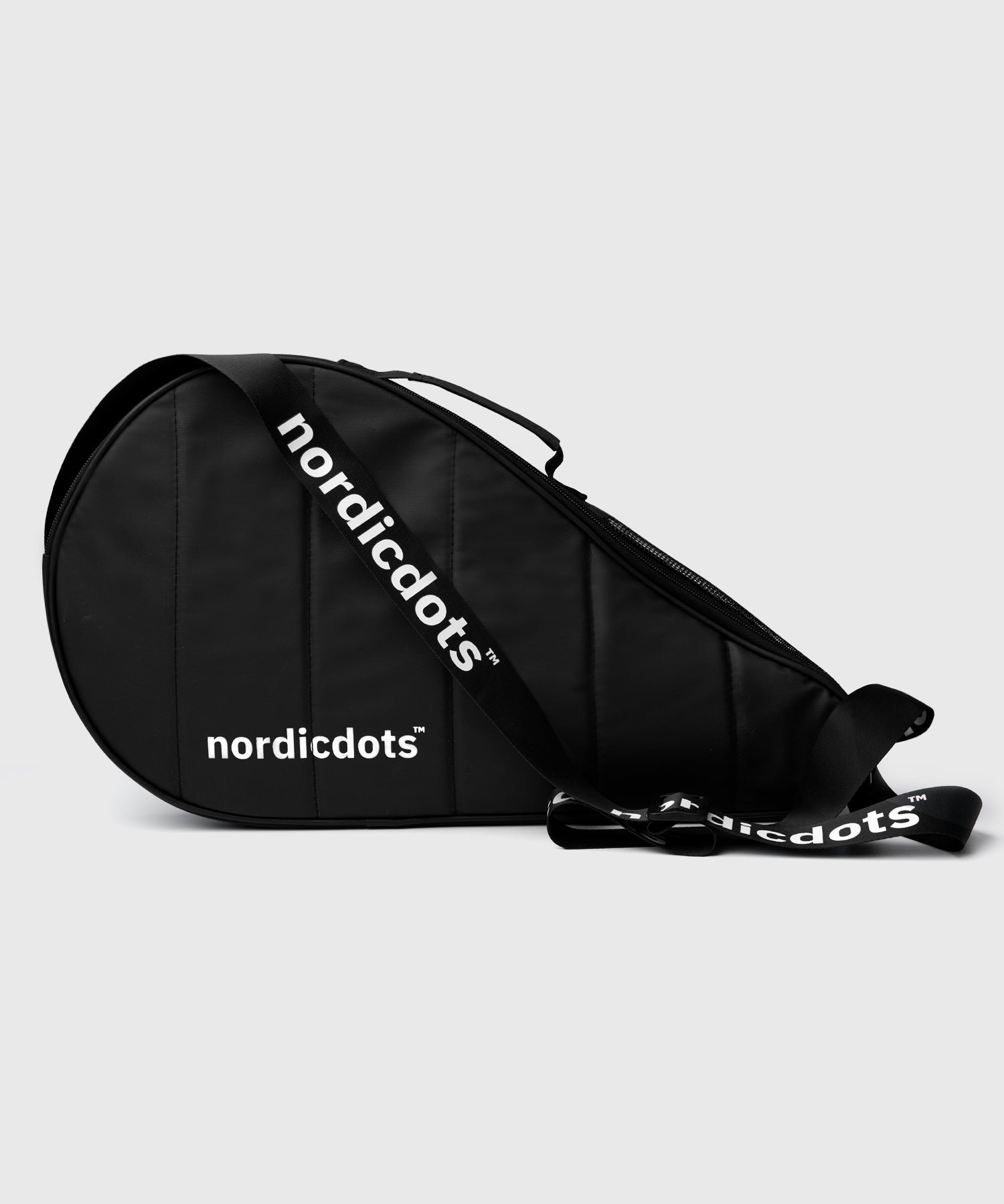 padel-racket-cover-bag-black-nordicdots-padel-racket-2.jpg