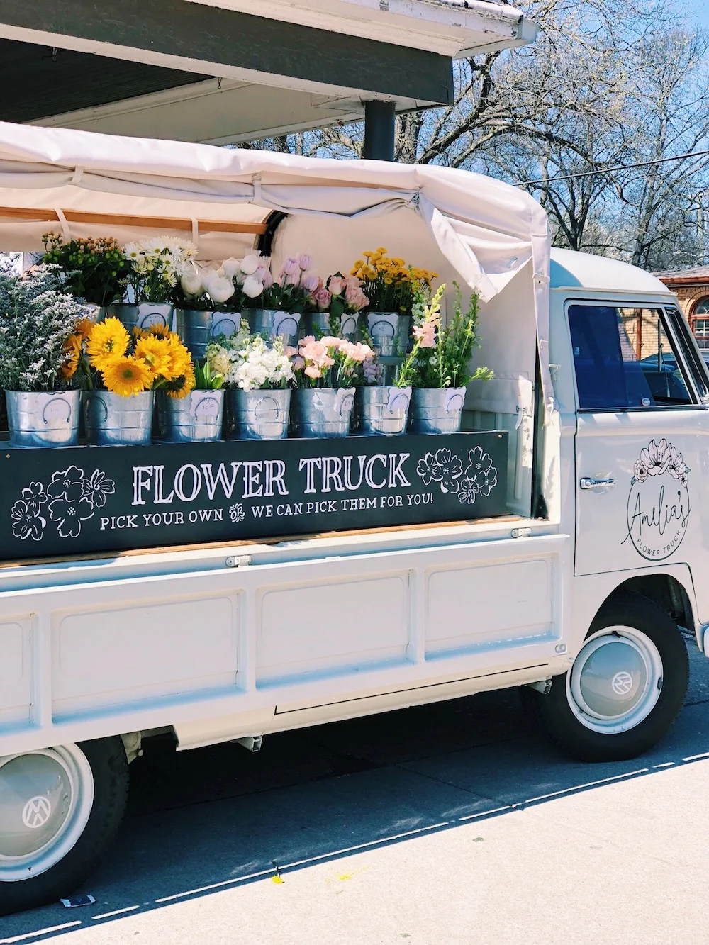 Cute open-air truck with flowers