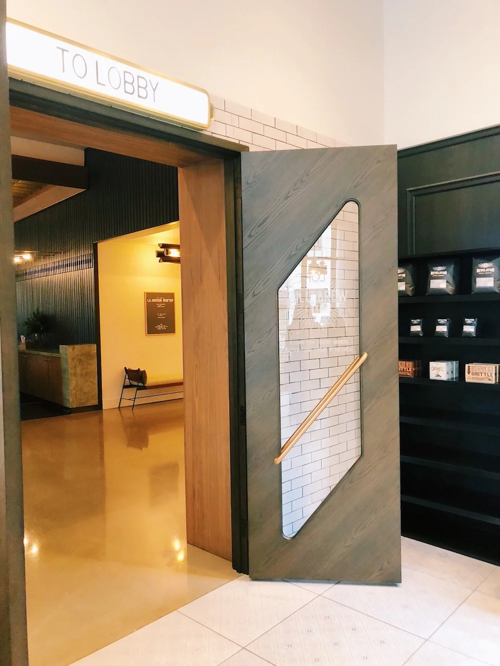 Thompson Nashville lobby entrance